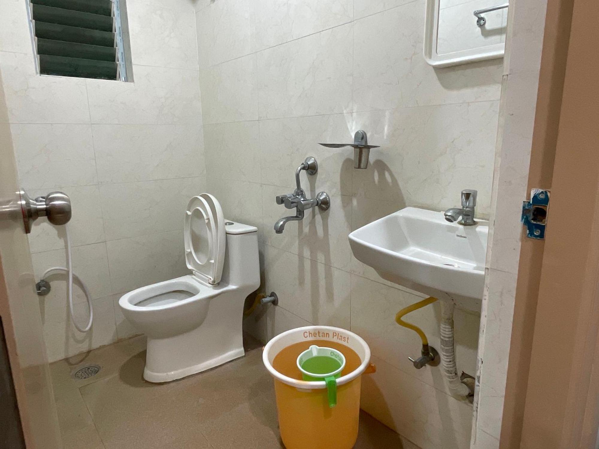 Hotel O Helloworld Tech View Haiderabad Buitenkant foto